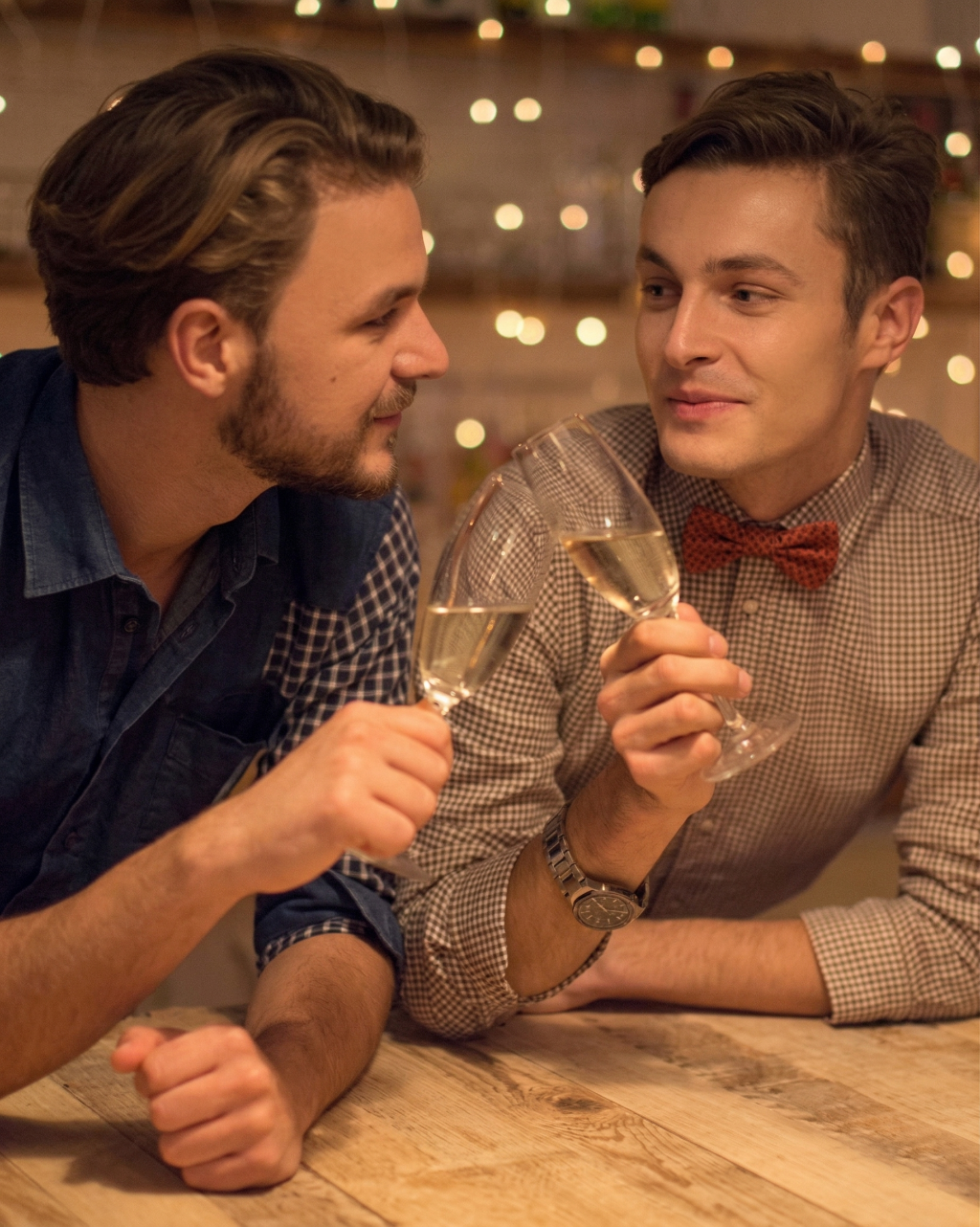 OMG! Sip and See (Gay)